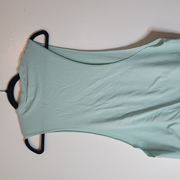 Gimshark Men's Sleeveless Green Shirt - Picture 8 of 11